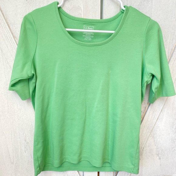L.L. Bean Women's Green Top 100% Size Small Supima Cotton - Picture 1 of 7